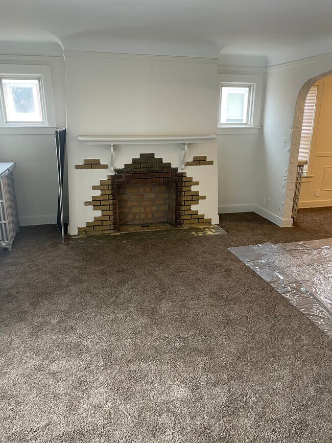 Living room - 14353 Strathmoor St Unit Upstairs