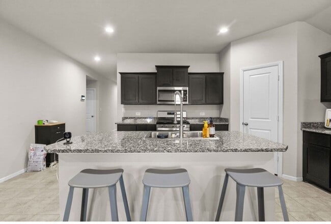 Photo - 7701 Orange Blossom Rd