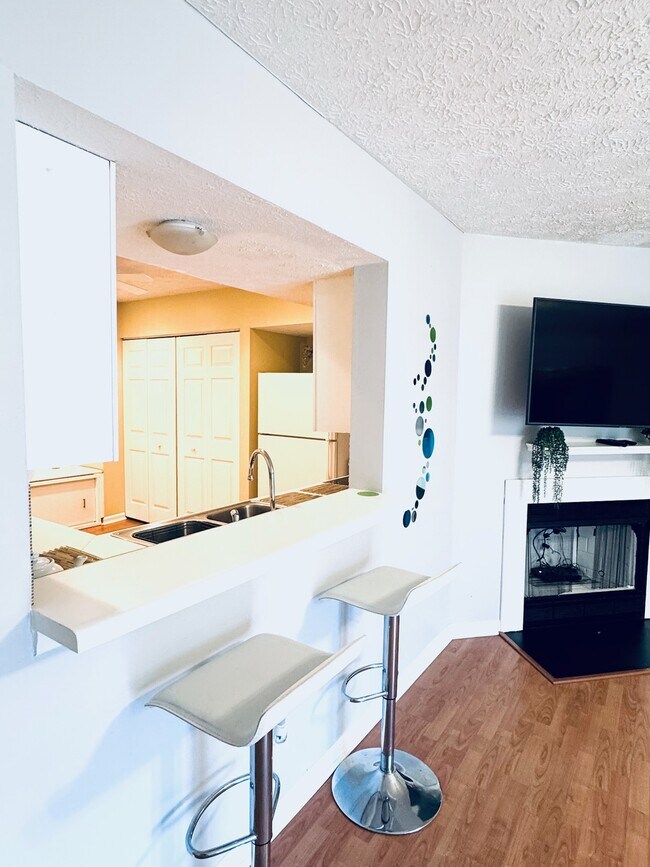 Photo - 8262 McGuire Dr