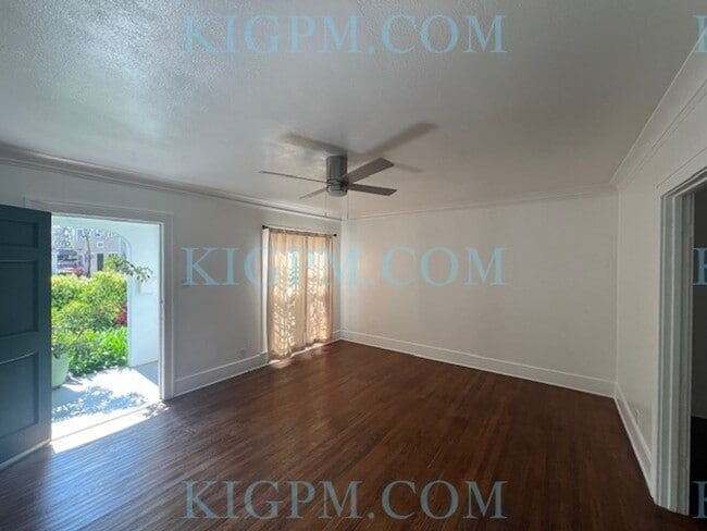 Photo - 2-Bedroom Duplex in Prime Mid-Wilshire Area! Unidad 1