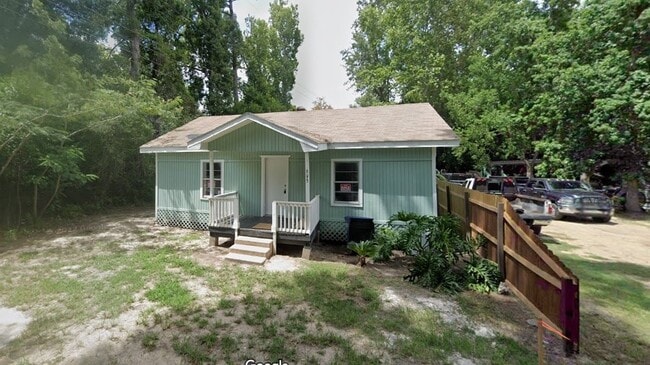 Photo - 695 Grimes Ave