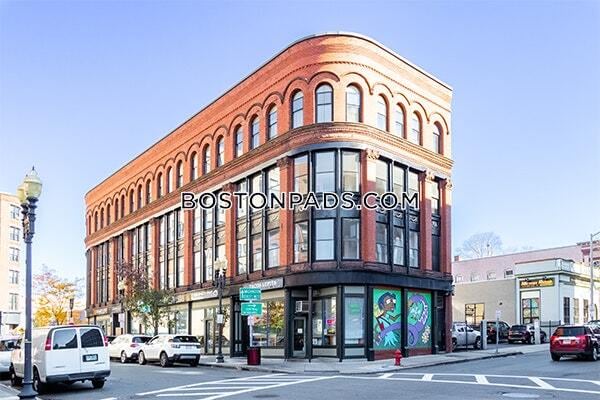 Photo - 145 Munroe St Unit 304