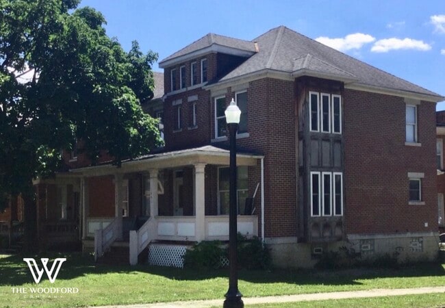 Photo - 1641 Summit Street