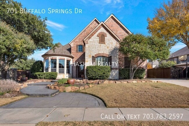 Building Photo - 701 Buffalo Springs Dr
