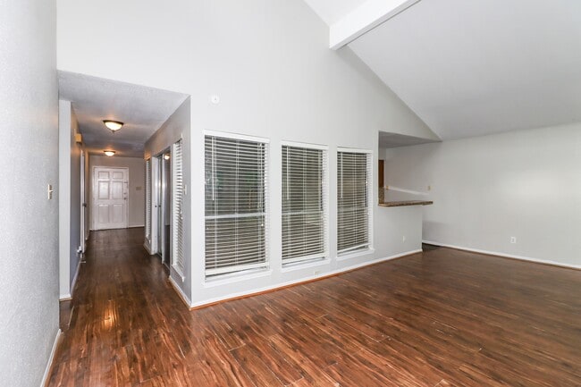 Photo - 1308 Wilson Dr