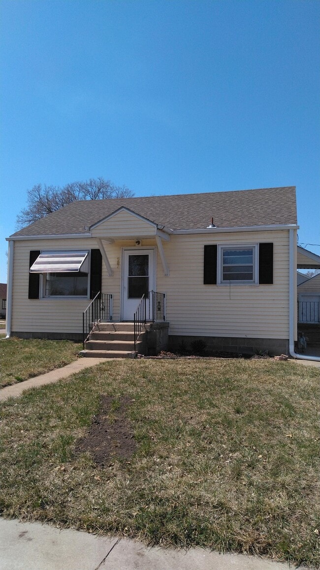 Photo - 907 N Grant St