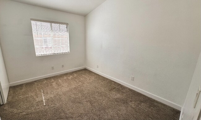 Photo - 933 Dusty Creek St Casa Adosada