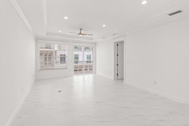 Photo - 47 SW Osceola St Unit 206