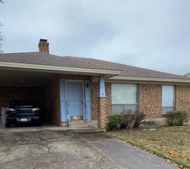 Photo - 1821 Sleepy Hollow Dr