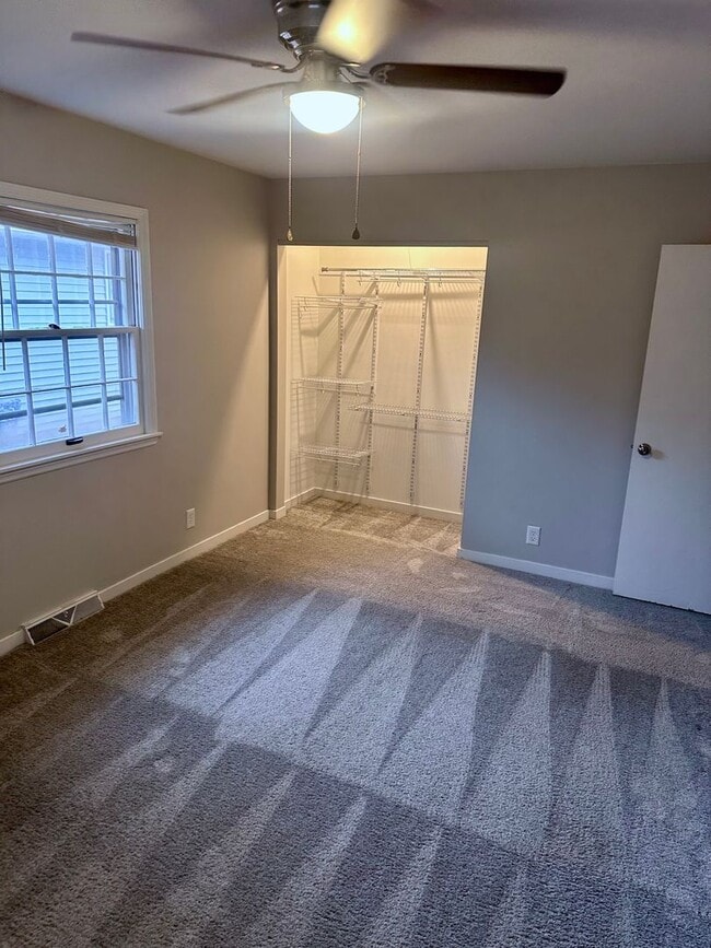 Photo - 3-bedroom, 3-bathroom Remodeled House