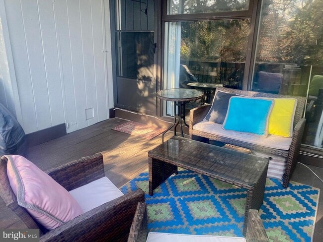 Photo - 16 Runnemede Rd