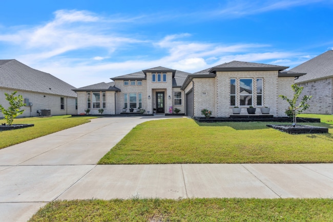 Photo - 708 Lemmon Ln
