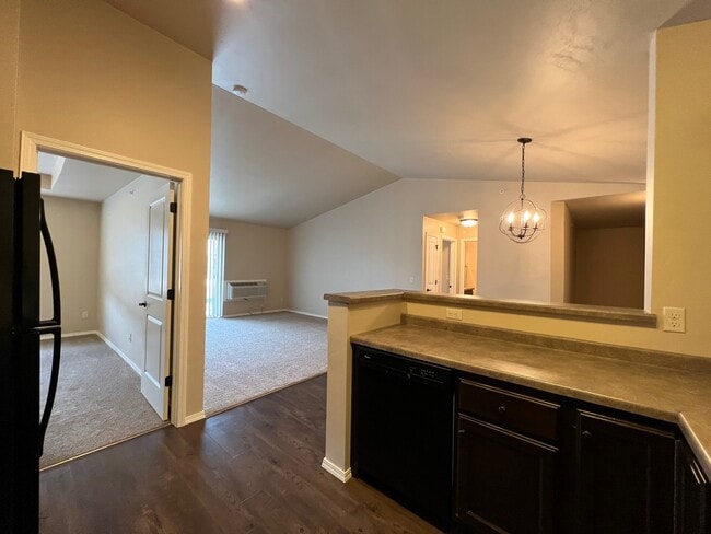 Photo - Meadowbreeze Crossing