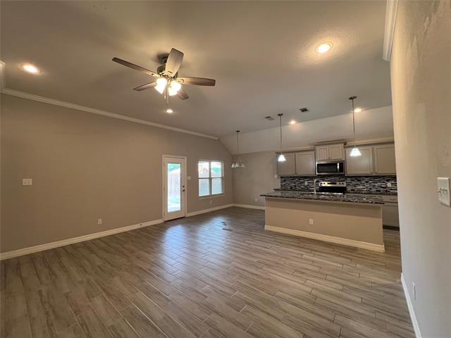 Photo - 148 Frank St