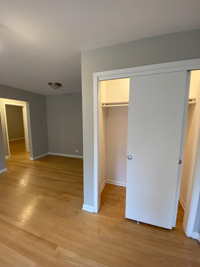 Closet/Dining Area - 1942 Linden Ave Unit 2D