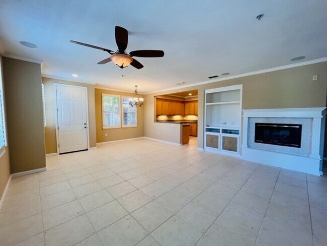 Photo - Beautiful 3BD/3BA, Two-Story Corner Unit C...