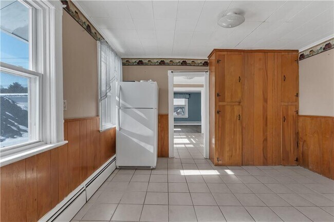 Photo - 1070 Main St Unit 2