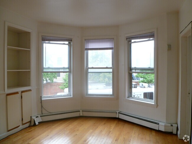 Building Photo - 848 Huntington Ave Unit #2 Rental