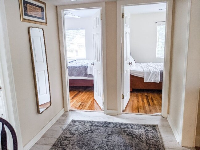 Photo - 1507 Dacron Dr