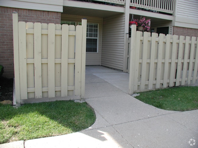 Building Photo - 19286 Northridge Dr Rental