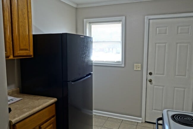 Photo - 4004 Mc Vay St SW