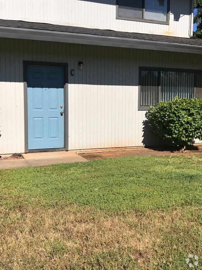 Silver Creek Nearby Condos for Rent Redding CA 8 Condos