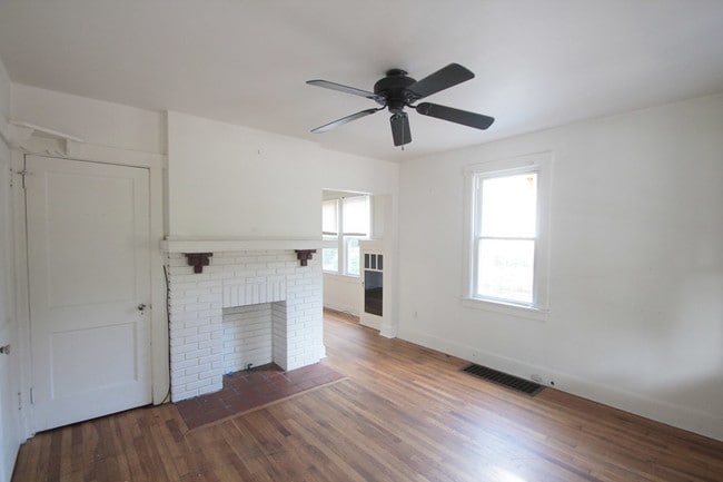 Photo - 316 Whitney Ave Unidad -