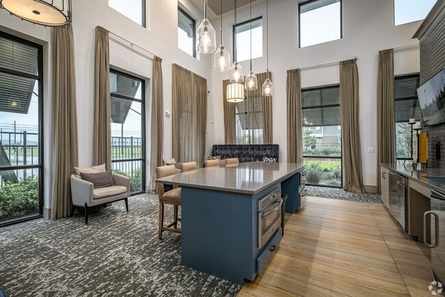 Photo - 24002 Colonial Pkwy Unit 3102