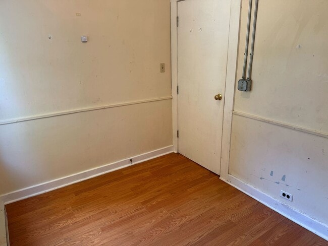 Photo - 5 West St Unit 1