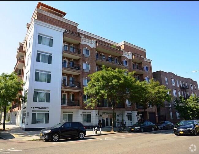 Building Photo - 59-14-14 41st Ave Unit 302 Rental