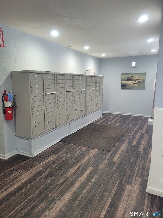 Photo - 70 Farmington Ave Unit 1T