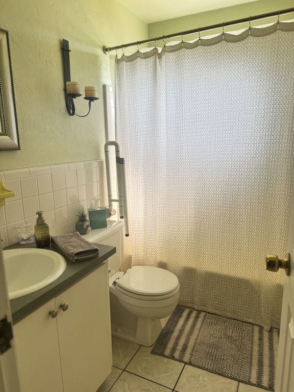 Photo - 360 Slayton Ave