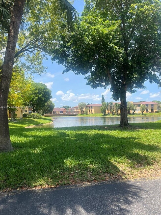 Photo - 10891 NW 7th St Condo Unit 11-31