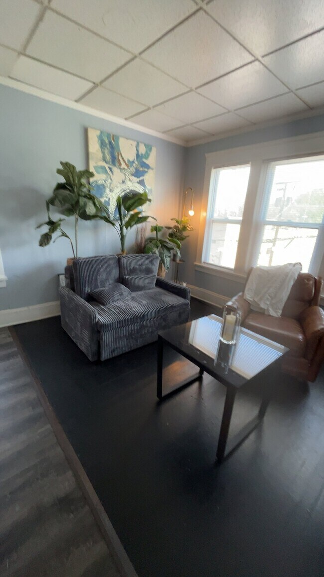 Photo - 3454 E 76th St Unit 2nd/1bd