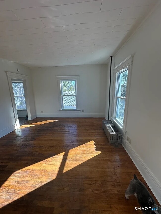 Photo - 173 Mansfield Ave