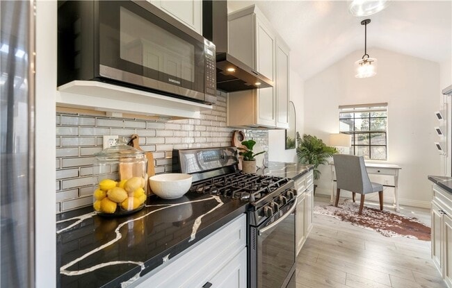 Photo - Clean and perfect One Bedroom