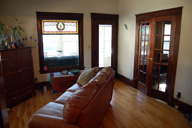 Photo - 2648 Fillmore St NE Unit 1 lower