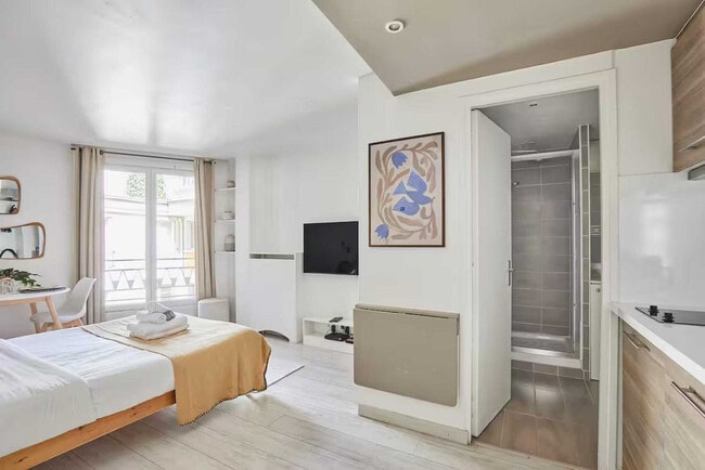 Building Photo - 15842 Addison Rd Unit ID1348816P