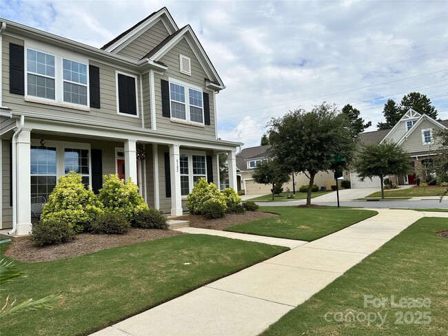 Photo - 8102 Kalson St
