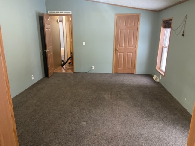 Photo - 669 Murner Rd