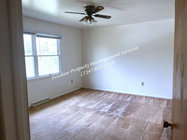 Photo - 2209 Airport Rd