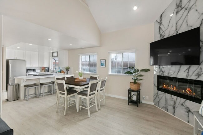 Photo - Spacious 3 BD/3 BA Furnished Home Near Mission Beach 9-Month Lease