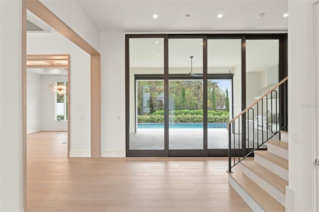 Photo - 4133 Grande Brick Lp