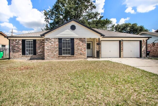 Photo - 23918 Beaverwood Dr