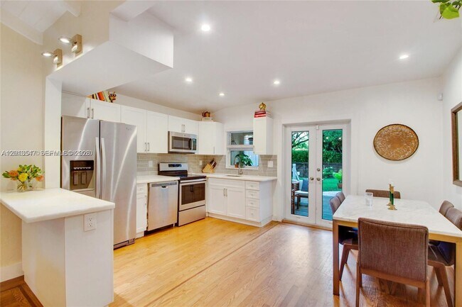 Photo - 45 NW 93rd St