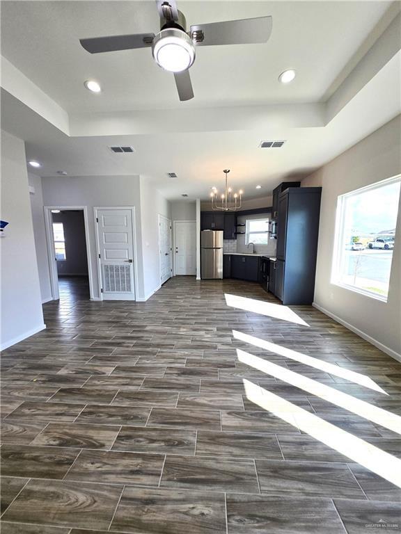 Photo - 10 Clarence Dr Unit 4