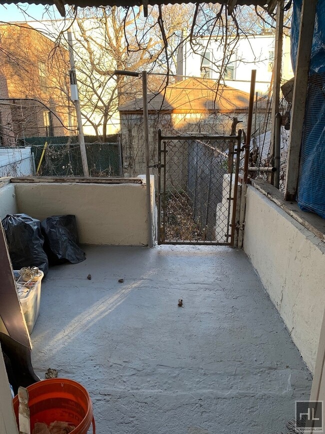 Photo - CLEVELAND STREET Unit 1