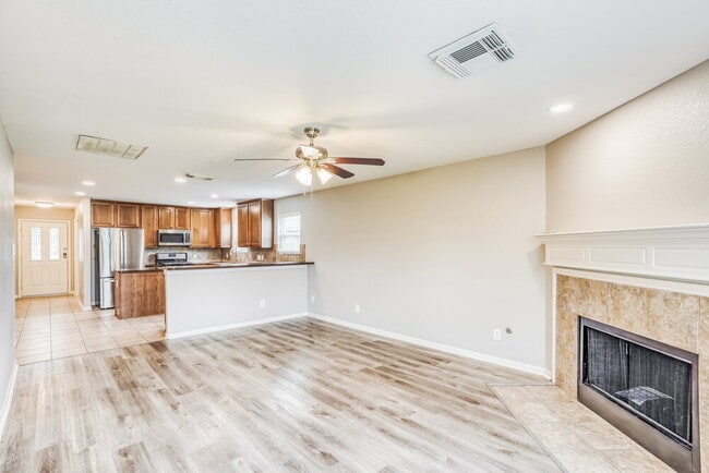 Photo - 4703 Montclair Hill Ln