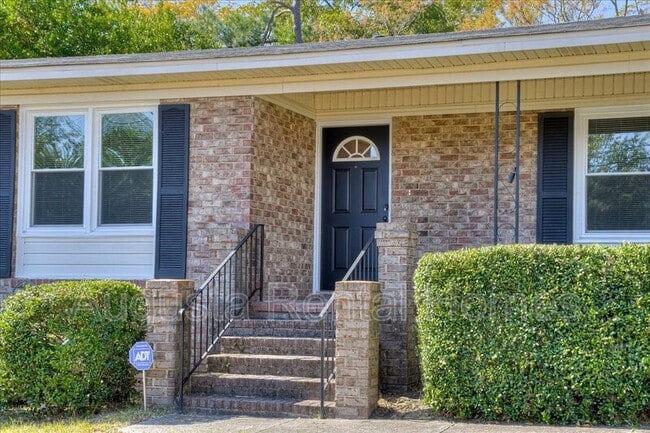 Photo - 3210 Trailwood Ct