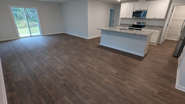 Photo - 497 Coconut Dr